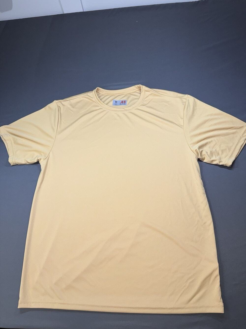 A4 Men’s Short Sleeve Shirt Size Medium Cooling Performance
